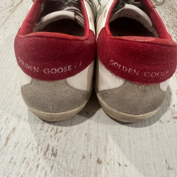 EUC Golden Goose women’s sneakers size 36- barely worn! - Picture 4 of 5